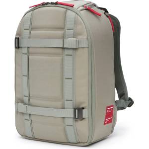 DB Дневна раница Db Ramverk Backpack 21 Daypack - Basil Green - размер One Size (502-8119-0611)