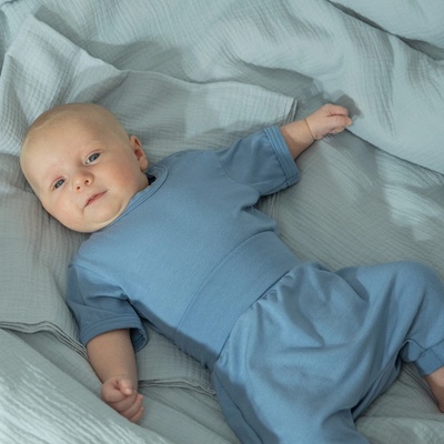 Esito modal blue jase modrá