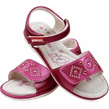 Sandále s lesklou koženou vložkou fuchsiové