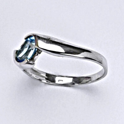 Čištín Stříbrný s přírodním topazem swiss VR 123