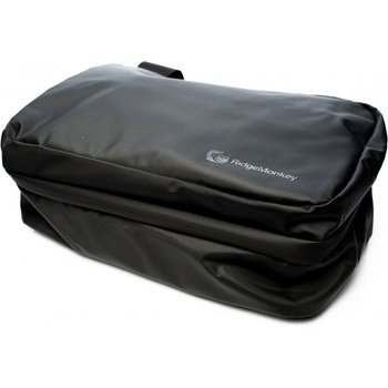 RidgeMonkey Kosmetická taška LX Bath Towel and Weatherproof Shower Caddy Set