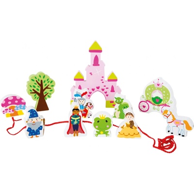 Small Foot dřevěný navlékací hrací set Pohádkový zámek