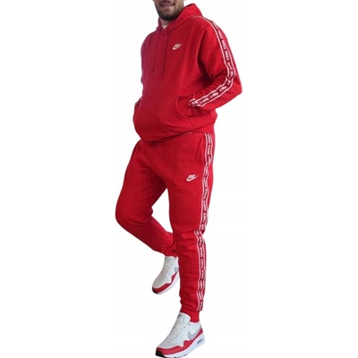 Nike kapucňou zúžený strih