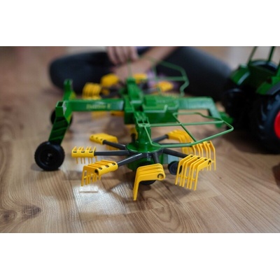IQ models Obraceč sena 1:16 dálkově ovládaný k traktoru- RC_63696