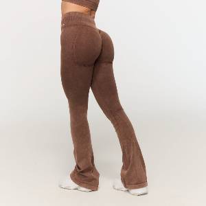 GymBeam Дамско безшевно долнище Fierce Brown M