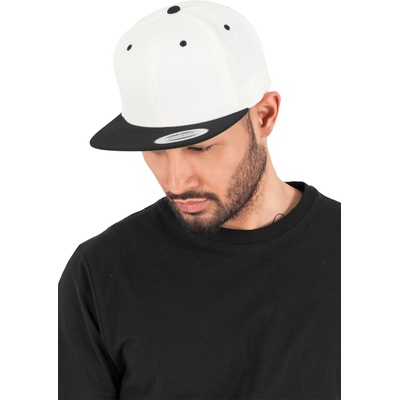 Urban Classics Шапка с козирка в бяло Classic Snapback 2-Tone UB-6089MT-00597 - Бял, размер one size