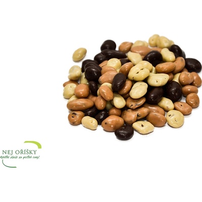Nejlevnější oříšky arašídy tříbarevné 500 g