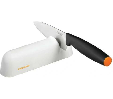 Fiskars Roll-Sharp Functional Form
