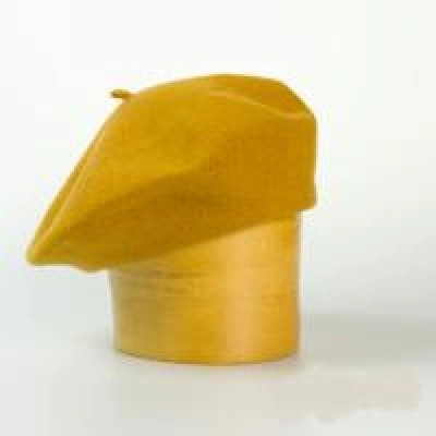 Karpet dámský baret vlněný hořčice