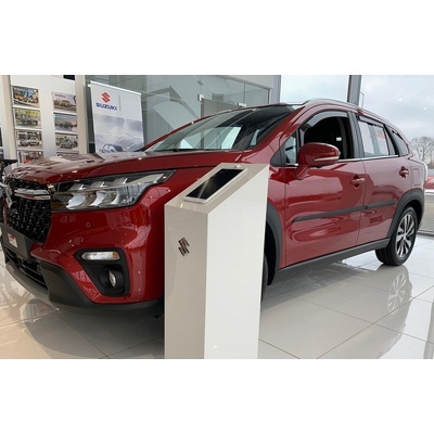 Lišta dverí SUZUKI S-Cross 2021