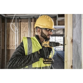 Image 1 of DEWALT DCD777L2T-QW