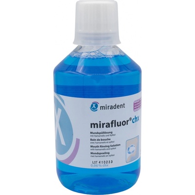 Miradent Antibakteriální ústní roztok s 0,06% chlorhexidinu Mirafluor chx 500 ml