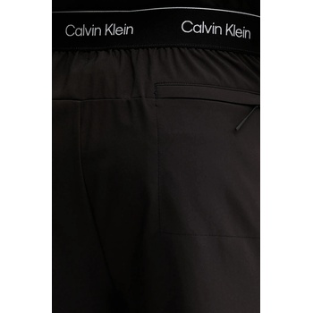 Calvin Klein Performance Къс панталон за трениране Calvin Klein Performance мъжки в черно LVGMF5S801 (LVGMF5S801)