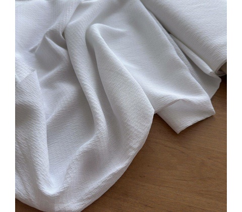 Bílý krep polyester