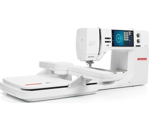 Bernina 700 PRO