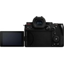 Цифрови фотоапарати Panasonic Lumix G9II Body (DC-G9M2E)