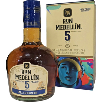 Ron Medellín Extra Aňejo 5 Aňos 40% 0,7 l (karton)