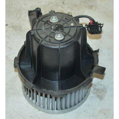 ventilátor topení AUDI A4 8K0 (lift) 8K1820021