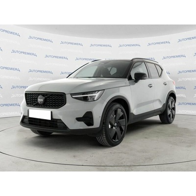Volvo XC40 Ultra Black Edition 120 kW
