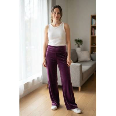 Dámske zamatové tepláky bez vreciek Belt Čierna