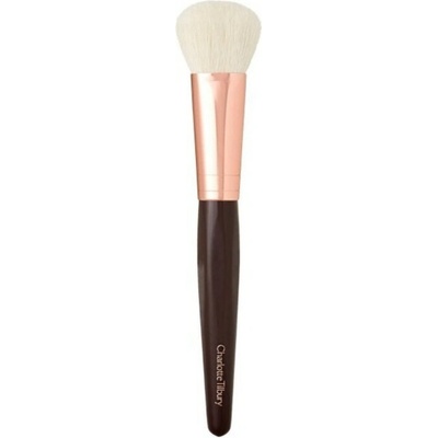 Charlotte Tilbury Magic Complexion Brush plochý štetec na make-up 1 ks