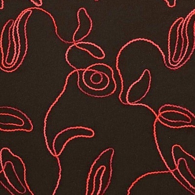 Kostýmovka 10227 hnědá, červená vyšivka, š.150(135)