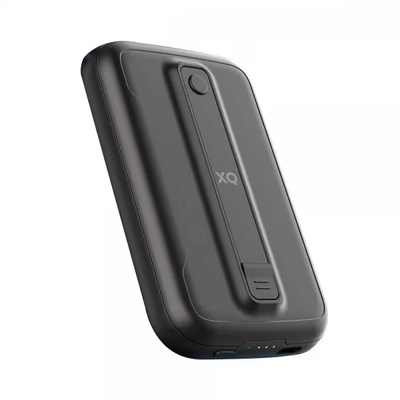 XQISIT Преносима външна батерия с USB-C изход и безжично зареждане с MagSafe - XQISIT Magnetic Powerbank 5000 mAh 18W (черен) (50872)