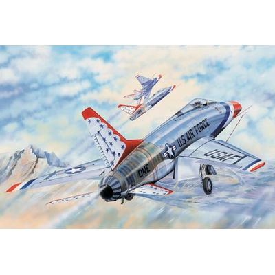 Trumpeter F-100D Super Sabre in Thunderbirds livery 1:32