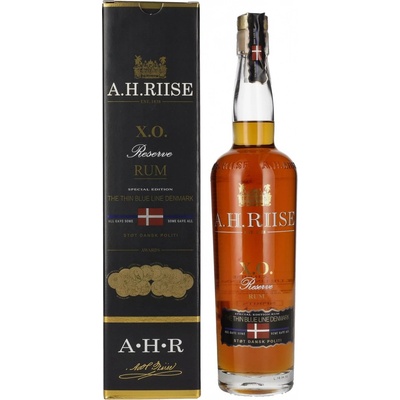 A.H. Riise XO Thin Blue Line 40% 0,7 l (kartón)