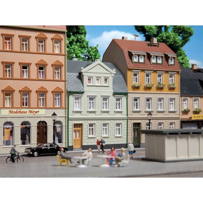 Auhagen H0 TT městský řadový obytný dům č.1 12250