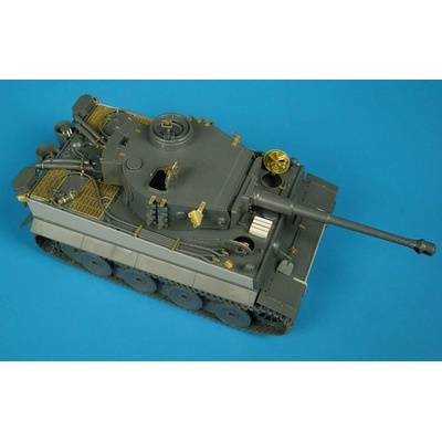TAMIYA Hauler TIGER I ausf E for TAMIYA multipack PE set for kit 1:48