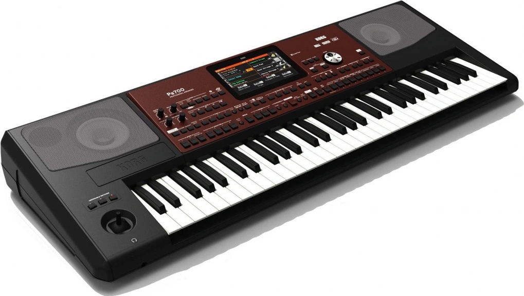 Korg PA700