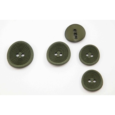 Dierkový gombík - ovál - khaki - priemer 2,2 cm