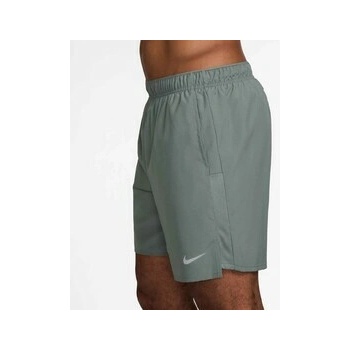 Nike Men Dri-FIT Challenger 7in Brief-Lined Shorts Zelená