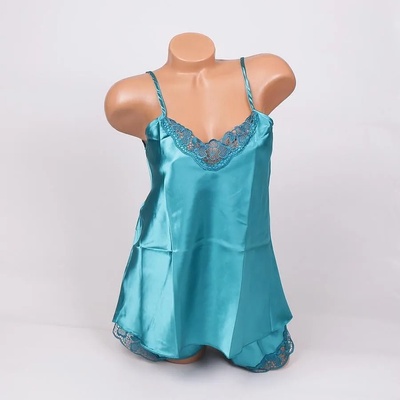 Сатенена пижама в тюркоазено с дантела