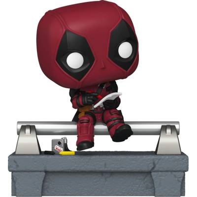 Funko Фигура Funko POP! Deluxe: Deadpool - Deadpool (on Bridge) #1580 (112891)