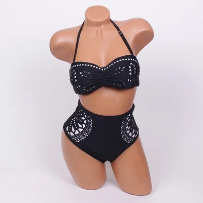 Бански с висока талия в черно и бяло