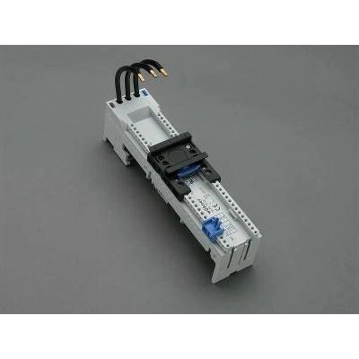 Adaptér EQUES 32A,45x200, 1DIN - Adaptér 60Classic (32427.000)