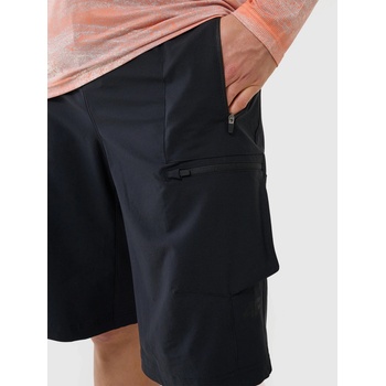 4F pánske rýchloschnúce tréningové šortky TFSHM0886 Čierna