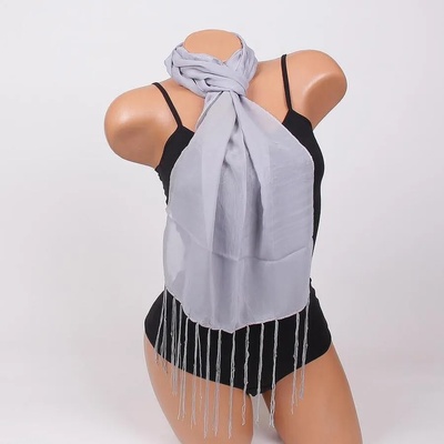 Нежен дамски шал в сиво с ресни и малки перлички