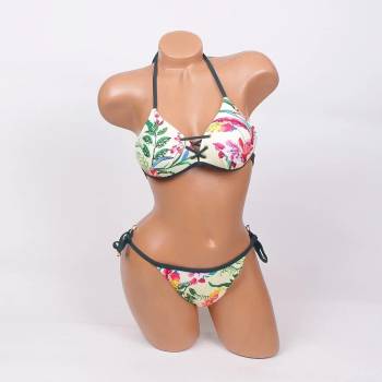 Image 1 of Бледожълт бански с екзотични цветя и листа - чашка В