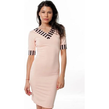 Image 1 of City Safari Розова права рокля с шпиц деколте City Safari