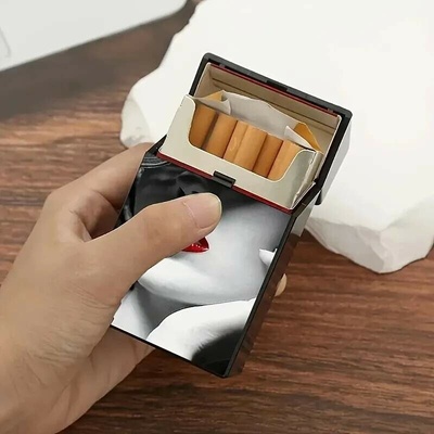 LUDOVKA PRIVATE Puzdro na cigarety CLASSIC EXCLUSIVE červené pery