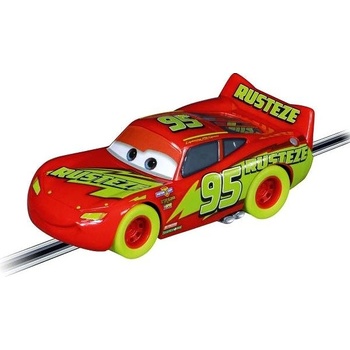 Carrera Auto GO/GO+ 64220 Blesk McQueen Glow Racer GCG2400