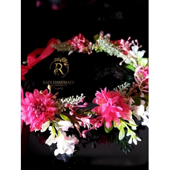 Radi handmade Венче за глава с цикламени цветя и розова декорация (831)