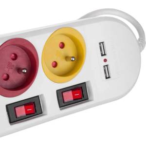 Maclean Табло с 4 гнезда с бутон за включване MacLean MCE229W (1, 5 m) (MCE229W)