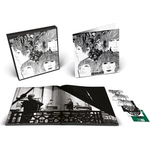 Universal Beatles: Revolver Box Set (Remixes 2022) - 5CD (054031)