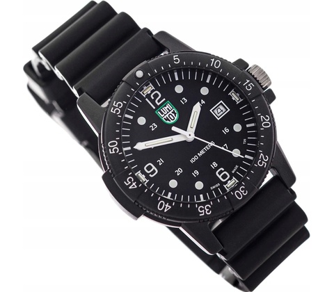Luminox 2001