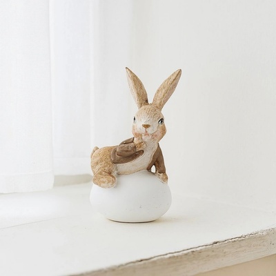 Wikholm Form Hravý zajda Kanin s vajíčkem