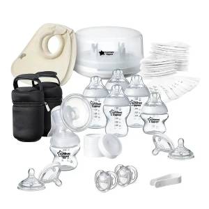 Tommee Tippee КОМПЛЕКТ ЗА КЪРМЕНЕ СЪС СТЕРИЛИЗАТОР ЗА МИКРОВЪЛНОВА tommee tippee